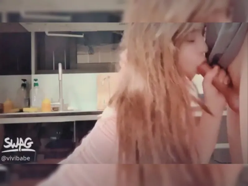 Hoá thân thành y tá xinh xxx với bạn trai